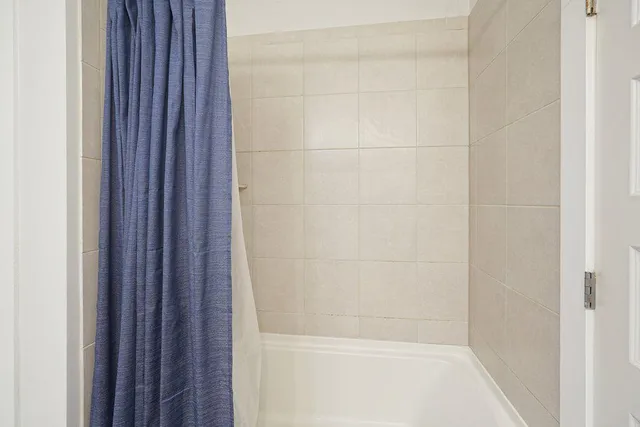 $570,000 | 330 Davis Lane, Woodstock, GA 30188