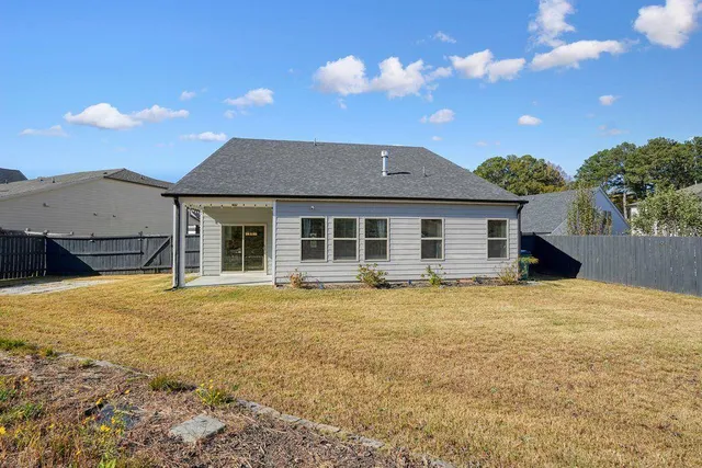 $570,000 | 330 Davis Lane, Woodstock, GA 30188