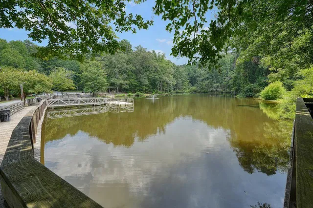 $570,000 | 330 Davis Lane, Woodstock, GA 30188