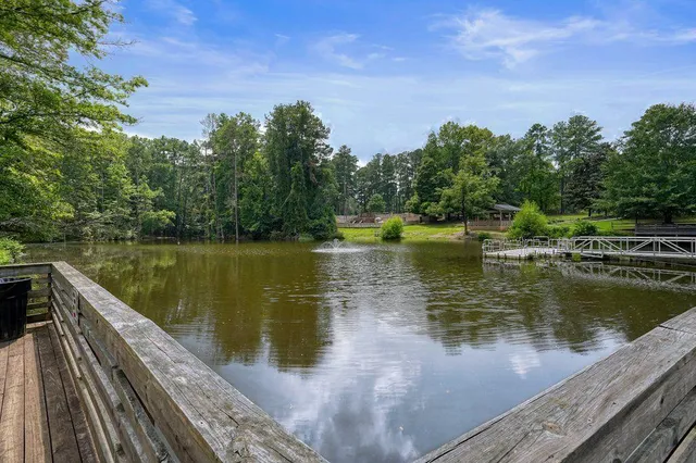 $570,000 | 330 Davis Lane, Woodstock, GA 30188