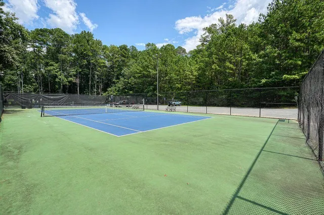 $570,000 | 330 Davis Lane, Woodstock, GA 30188