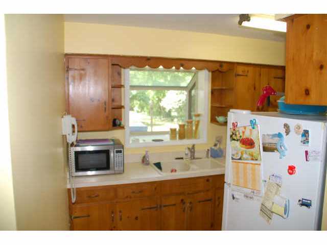 2375 Zollinger Road Columbus, OH 43221 - Photo 6 of 10