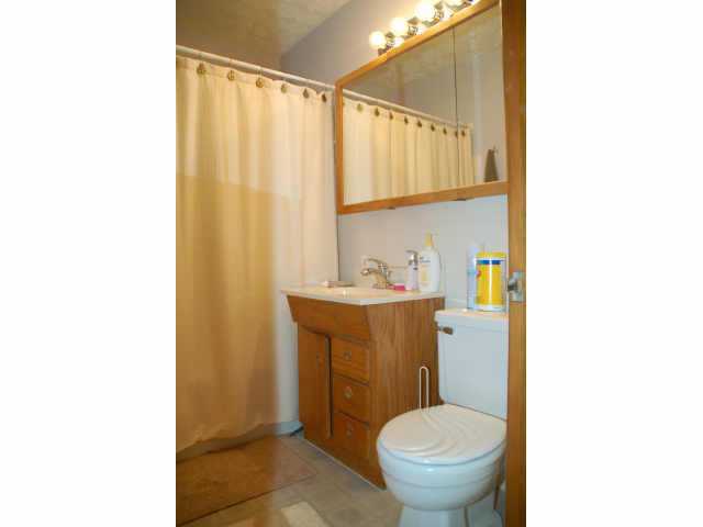 2375 Zollinger Road Columbus, OH 43221 - Photo 7 of 10