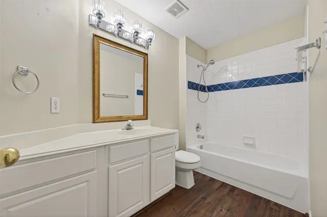 $2,100 | 9111 Winkbow Drive, Houston, TX 77040