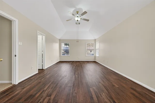 $2,100 | 9111 Winkbow Drive, Houston, TX 77040