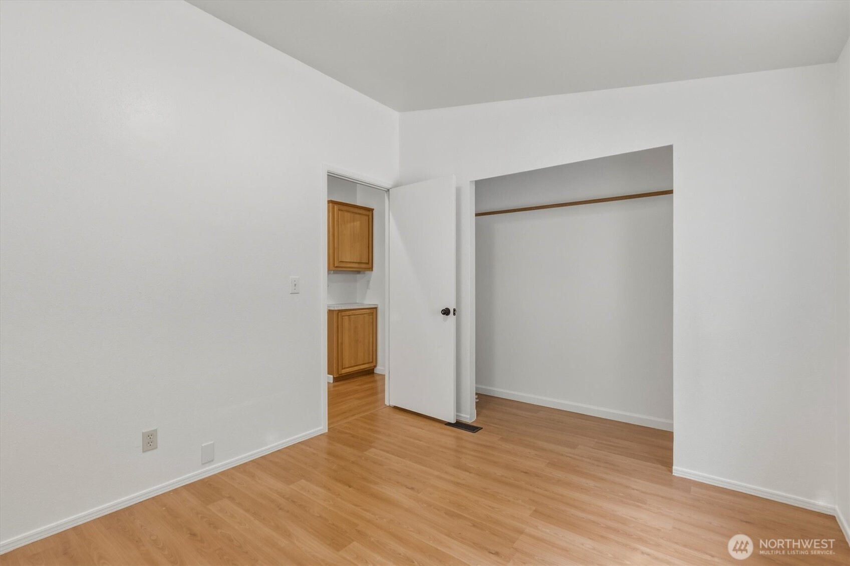 243 Ross Road Kelso, WA 98626 - Photo 12 of 40 Gallery Image 12