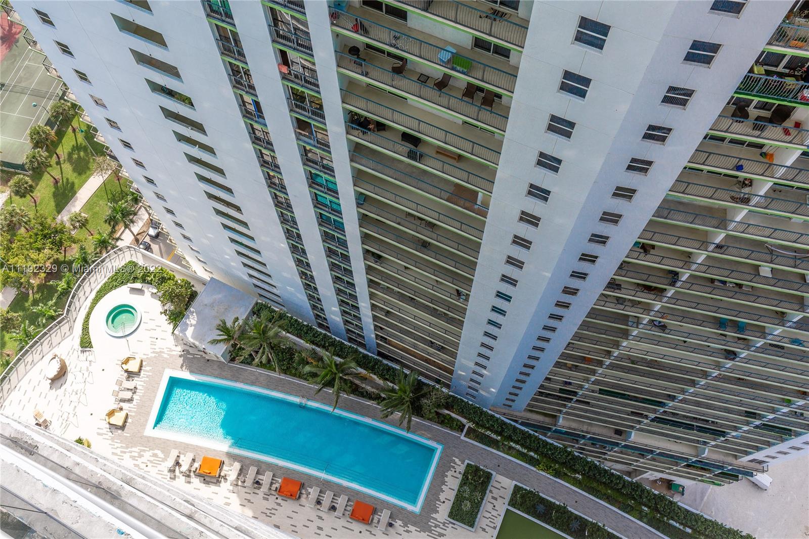 488 Northeast 18th Street, Unit 3606 Miami, FL 33132 - Photo 8 of 18