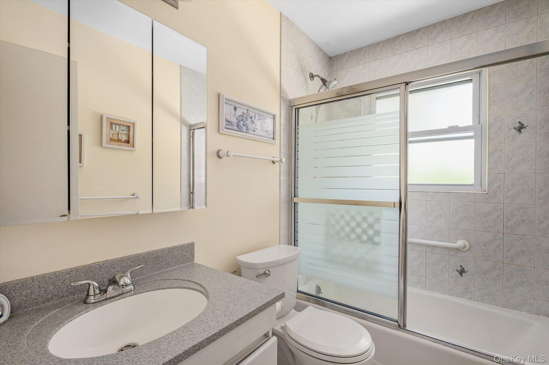 117 Betty Road East Meadow, NY 11554 - Photo 12 of 23