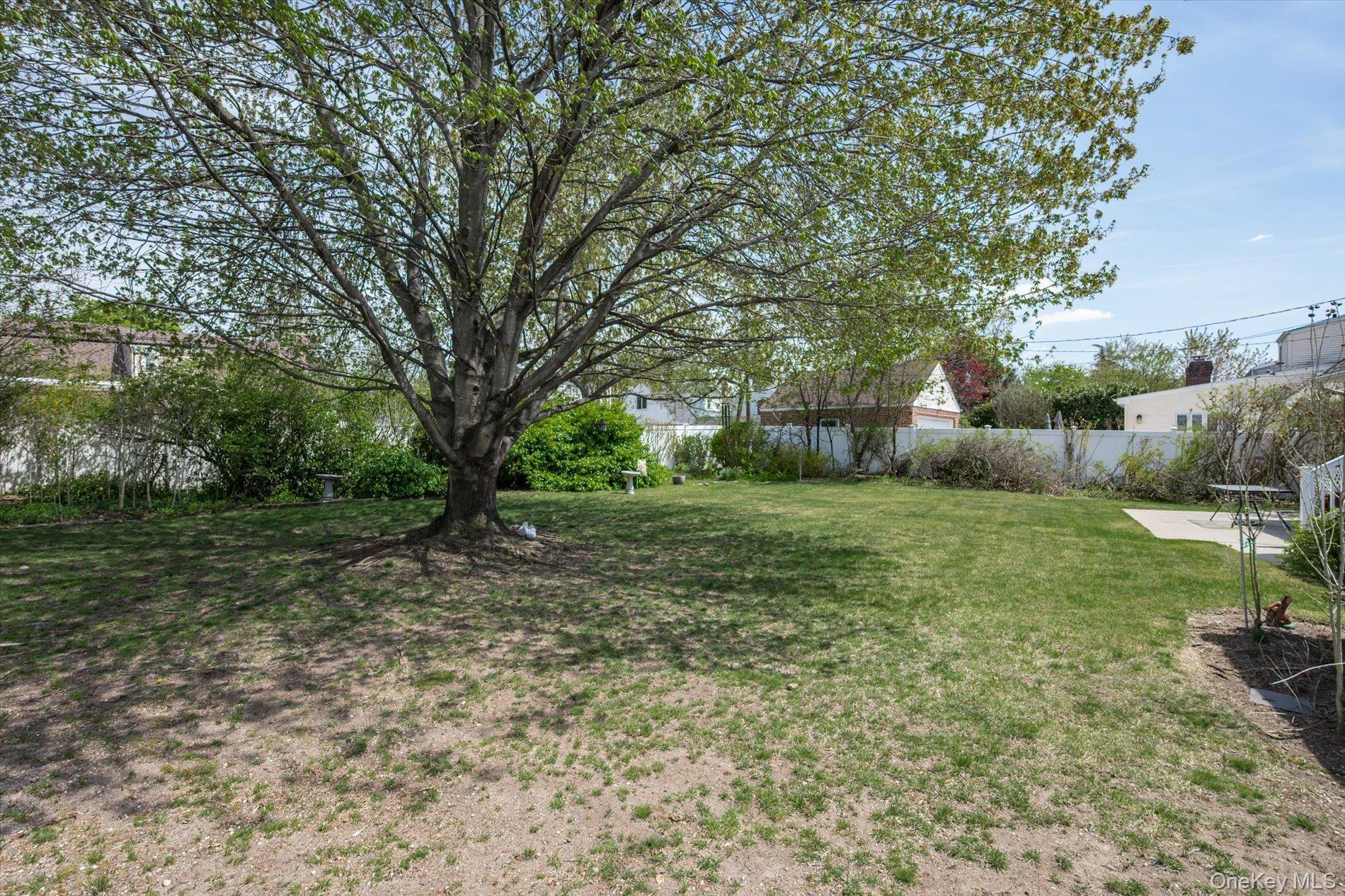 117 Betty Road East Meadow, NY 11554 - Photo 22 of 23