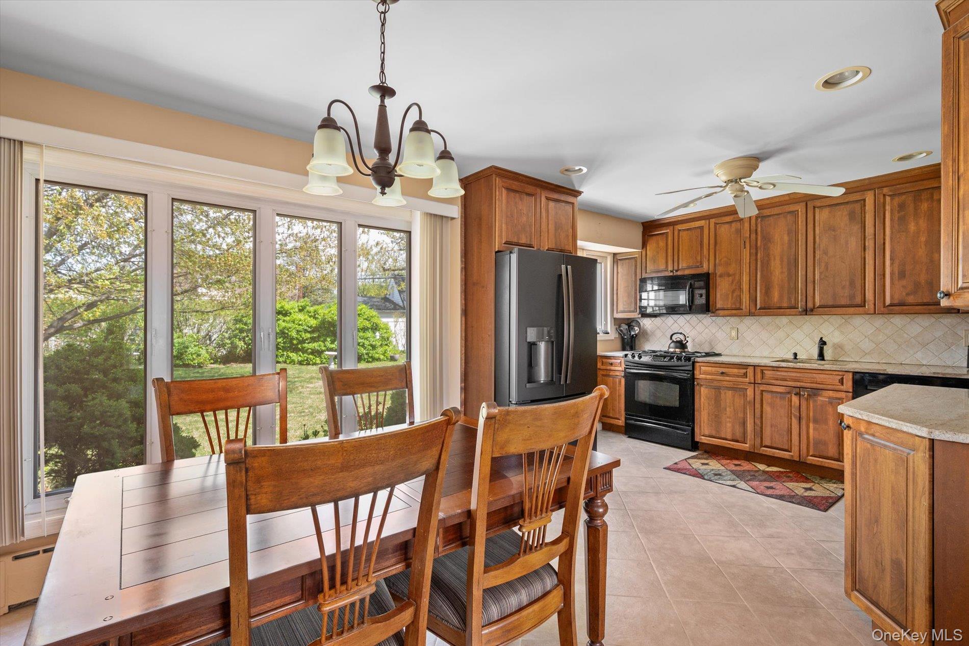 117 Betty Road East Meadow, NY 11554 - Photo 7 of 23