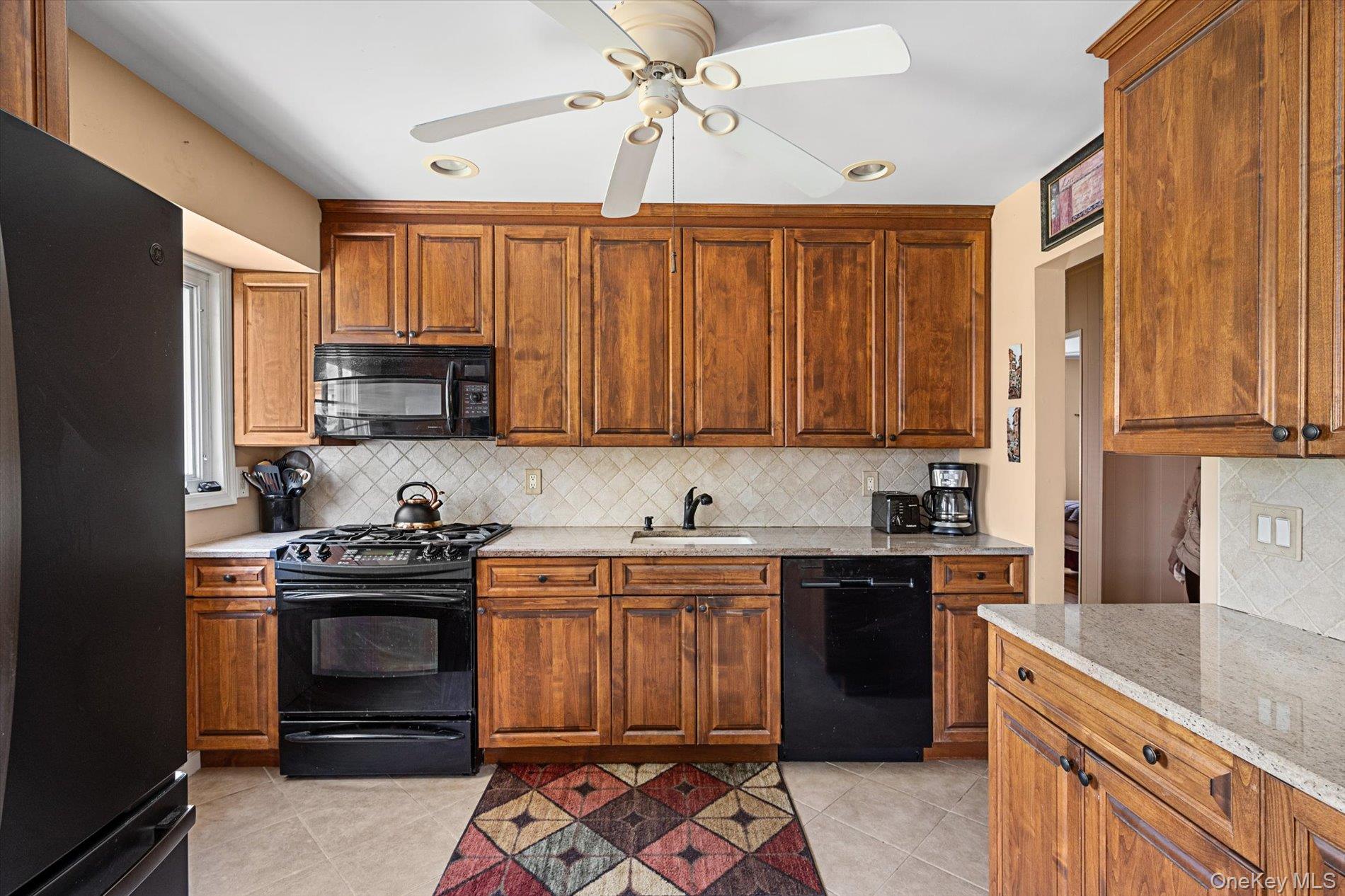 117 Betty Road East Meadow, NY 11554 - Photo 8 of 23