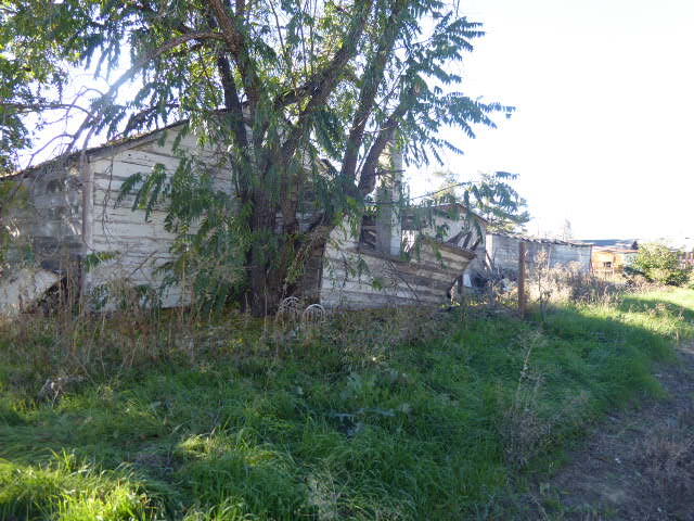 3571 Colver Road Phoenix, OR 97535 - Photo 10 of 11 P1050896