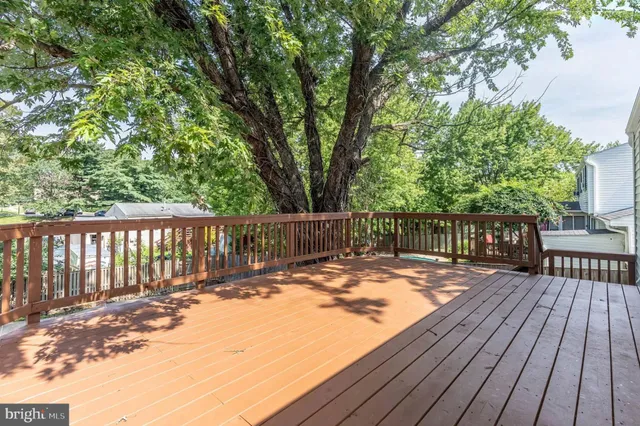 $1,485 | 131 North Garfield Road, Sterling, VA 20164