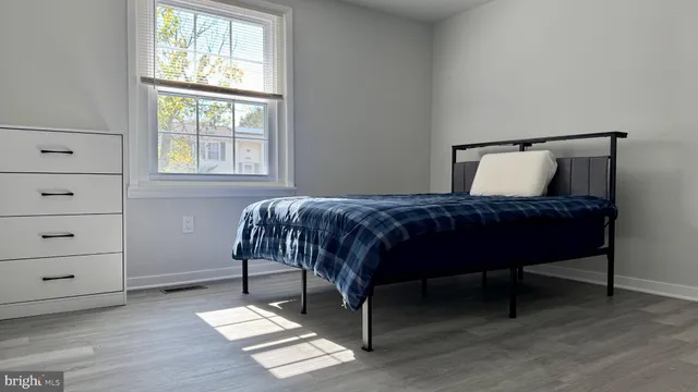 $1,485 | 131 North Garfield Road, Sterling, VA 20164