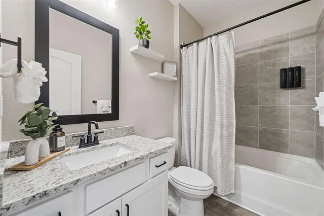 $3,900 | 7796 Somersworth Drive, Kissimmee, FL 34747