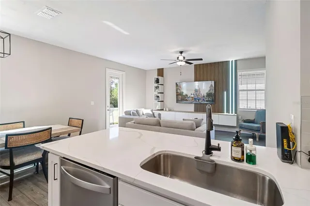 $3,900 | 7796 Somersworth Drive, Kissimmee, FL 34747