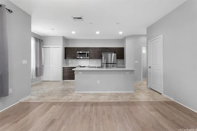 $3,800 | 91-1159 Kamakana Street, Unit 273, Ewa Beach, HI 96706