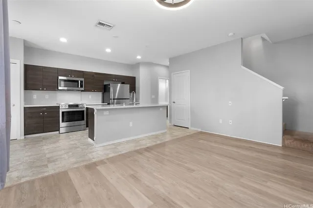 $3,800 | 91-1159 Kamakana Street, Unit 273, Ewa Beach, HI 96706