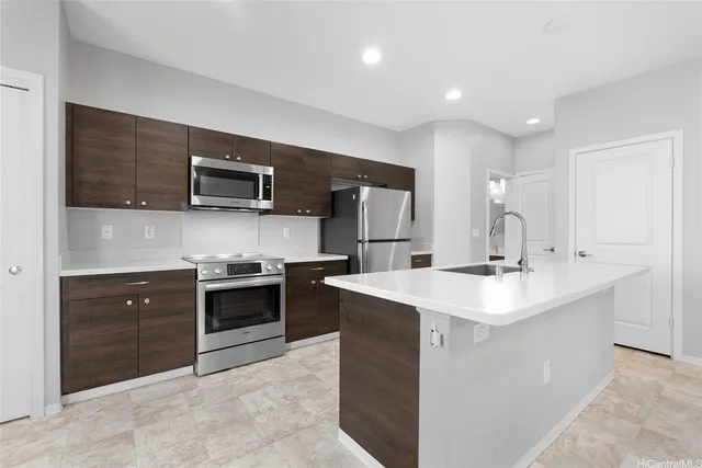 $3,800 | 91-1159 Kamakana Street, Unit 273, Ewa Beach, HI 96706