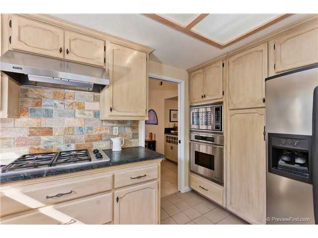 13913 Carriage Road Poway, CA 92064 - Photo 12 of 25