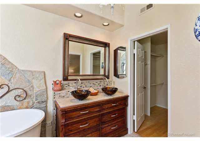 13913 Carriage Road Poway, CA 92064 - Photo 15 of 25