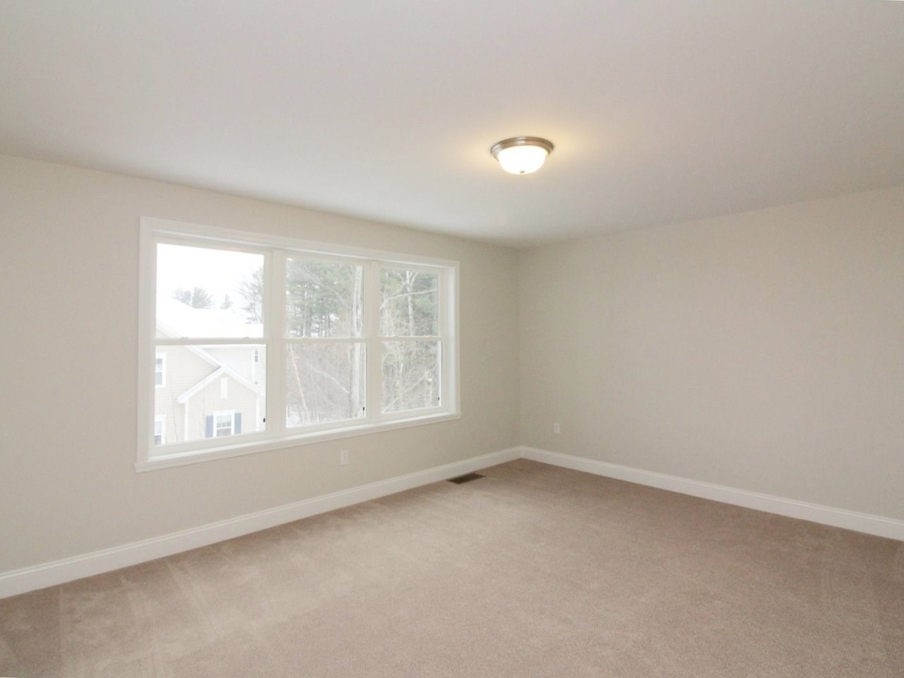243 Obrien Farm Road South Burlington, VT 05403 - Photo 14 of 40 Gallery Image 14