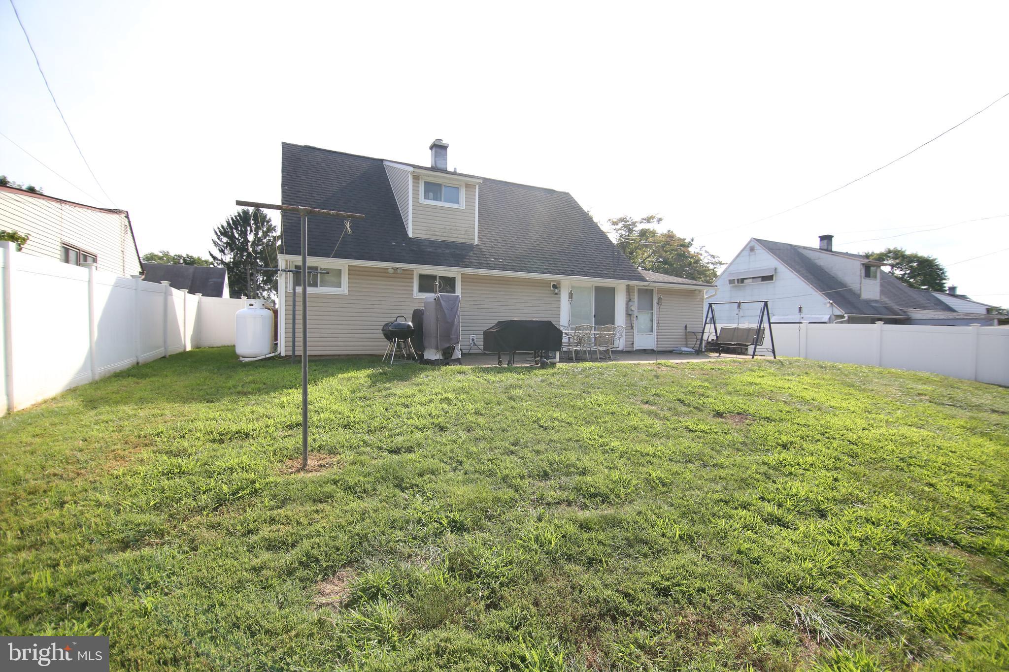 36 Quickset Road Levittown, PA 19057 - Photo 19 of 19 Gallery Image 19