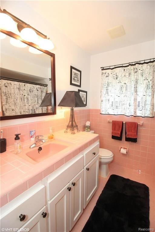 16231 Reedmere Avenue Beverly Hills, MI 48025 - Photo 16 of 24