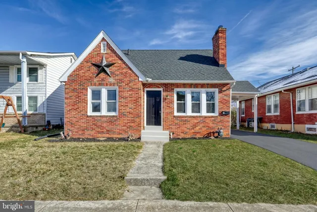 $224,900 | 327 Norway Street, York, PA 17403