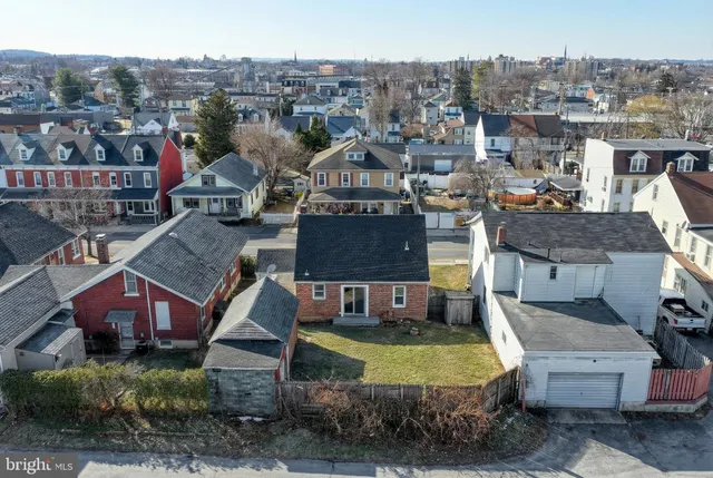 $224,900 | 327 Norway Street, York, PA 17403