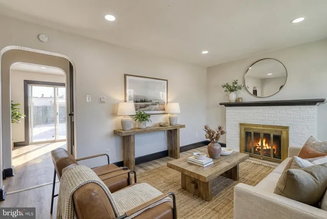 $224,900 | 327 Norway Street, York, PA 17403