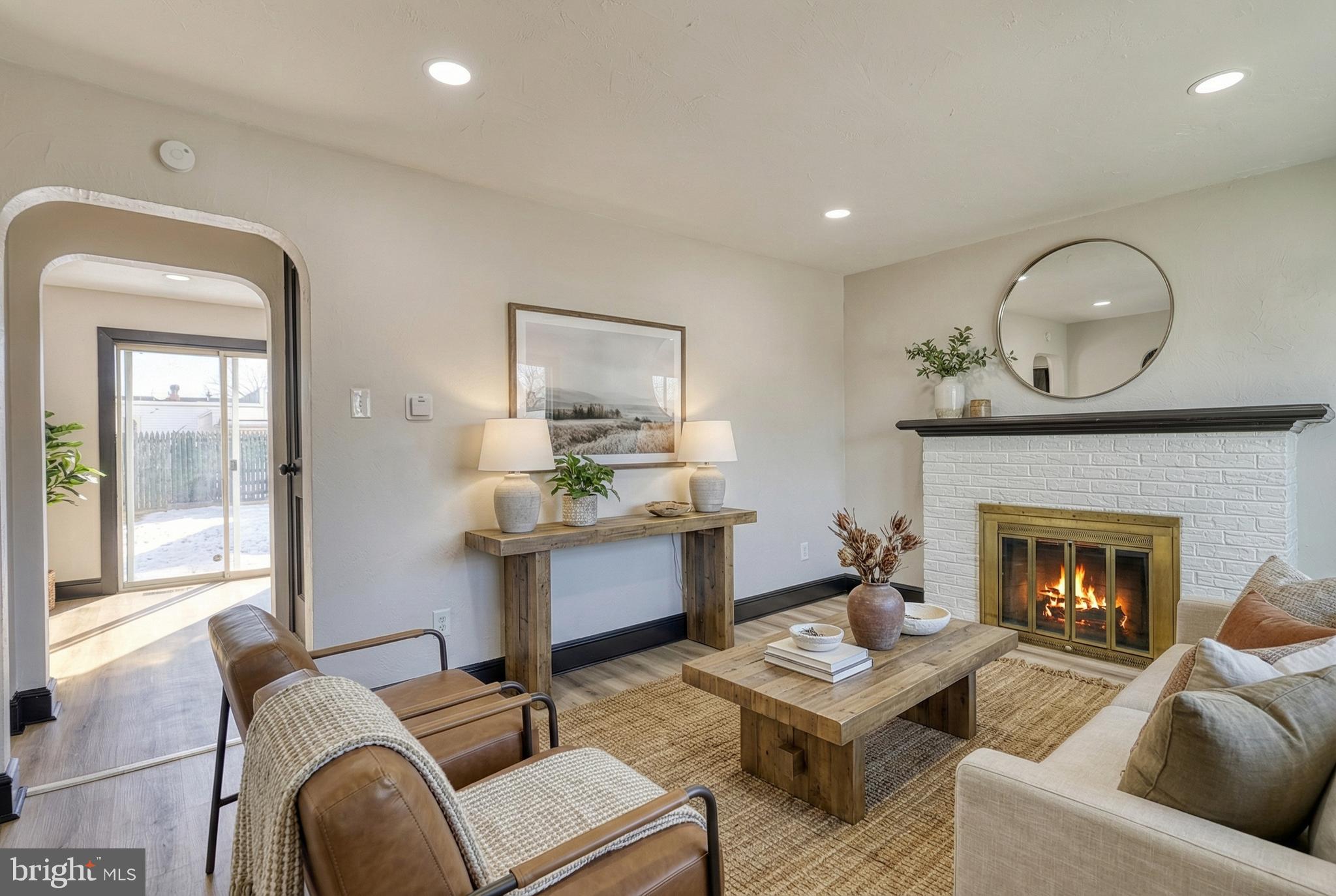 327 Norway Street York, PA 17403 - Photo 9 of 64