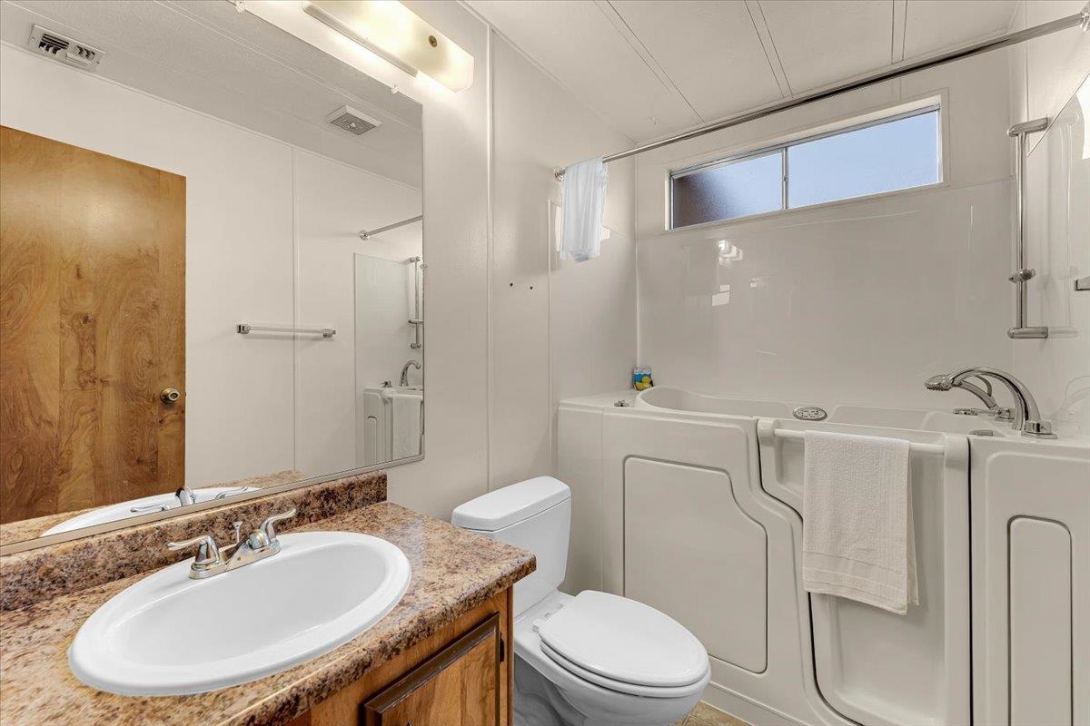 350 Gilmore Road, Unit 23 Red Bluff, CA 96080 - Photo 26 of 35