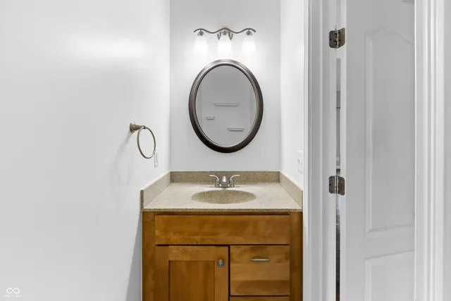 $339,900 | 6206 Regency Drive, Columbus, IN 47203