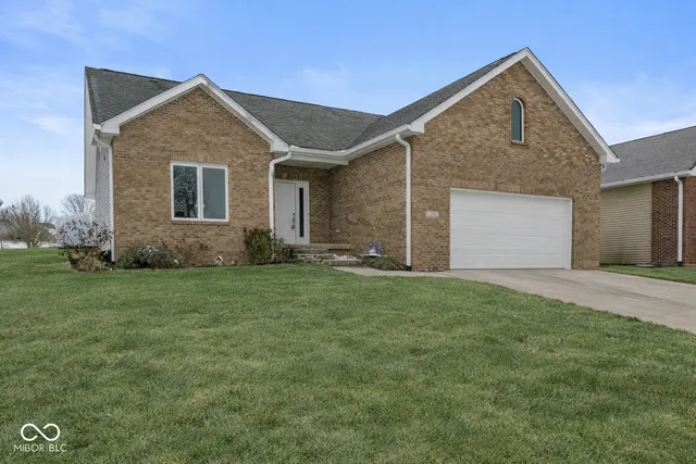 $339,900 | 6206 Regency Drive, Columbus, IN 47203