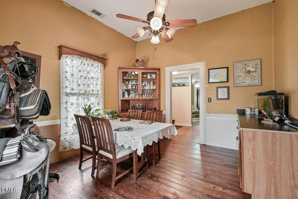 211 McGee Church Road Clinton, NC 28328 - Photo 22 of 47 211mcgee-118