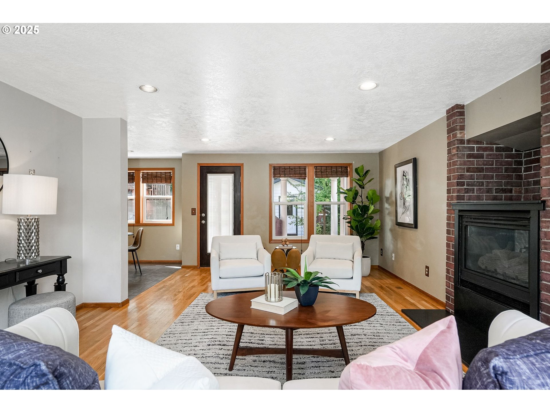 2007 Chase Loop Southwest Albany, OR 97321 - Photo 5 of 41