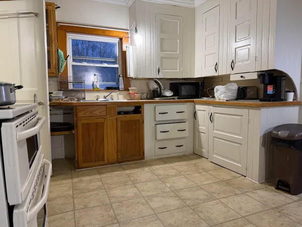 $465,000 | 137 South Main Street, Auburn, ME 04210