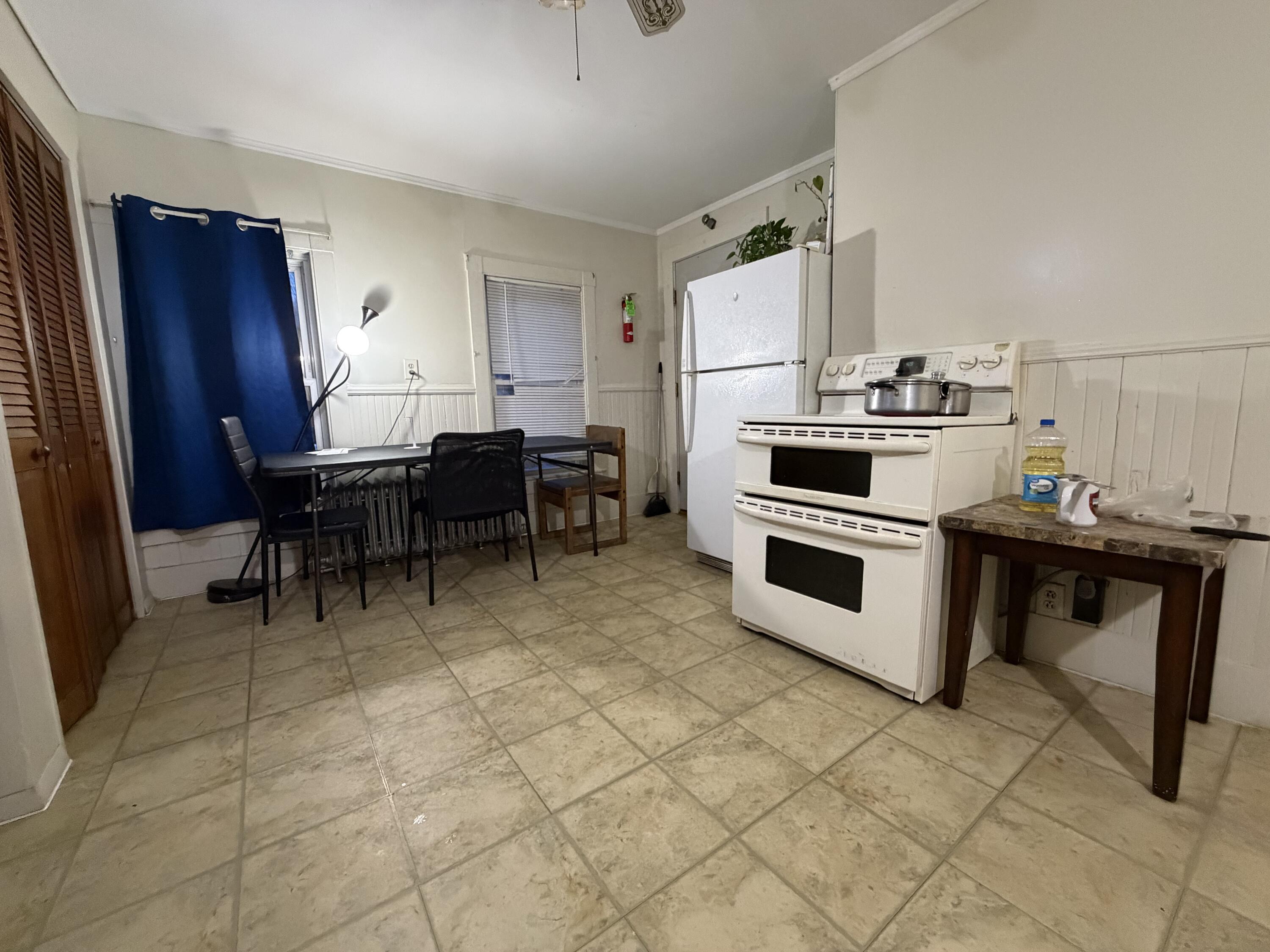 137 South Main Street Auburn, ME 04210 - Photo 20 of 37 137 S Main St