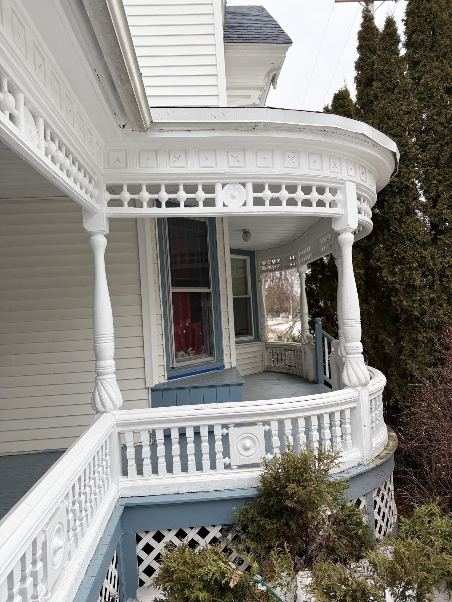 137 South Main Street Auburn, ME 04210 - Photo 3 of 37 137 S Main St