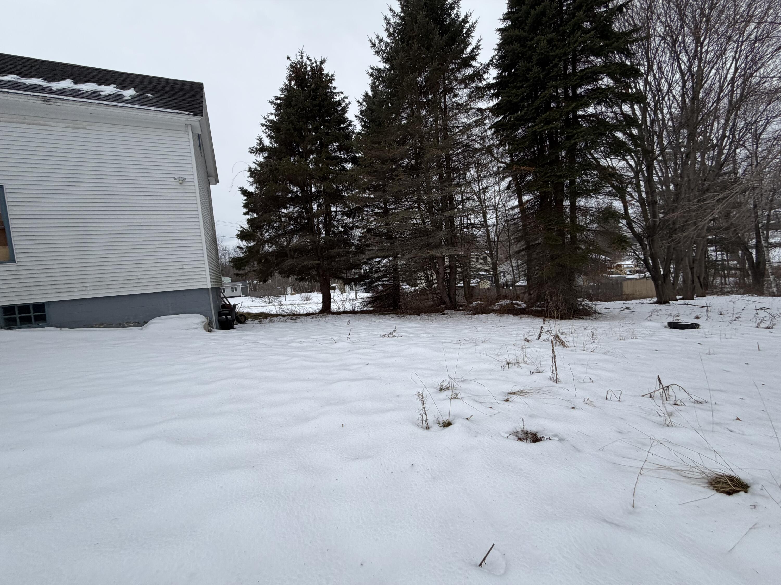 137 South Main Street Auburn, ME 04210 - Photo 33 of 37 137 S Main St