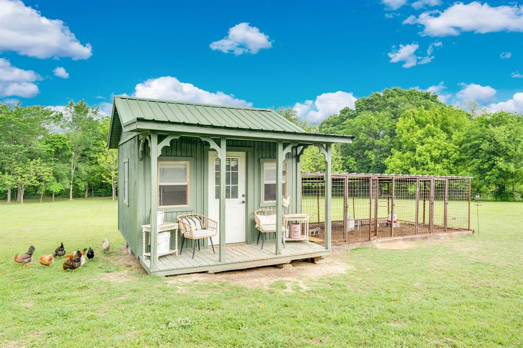 370 Parker Road Palmer, TX 75152 - Photo 7 of 36