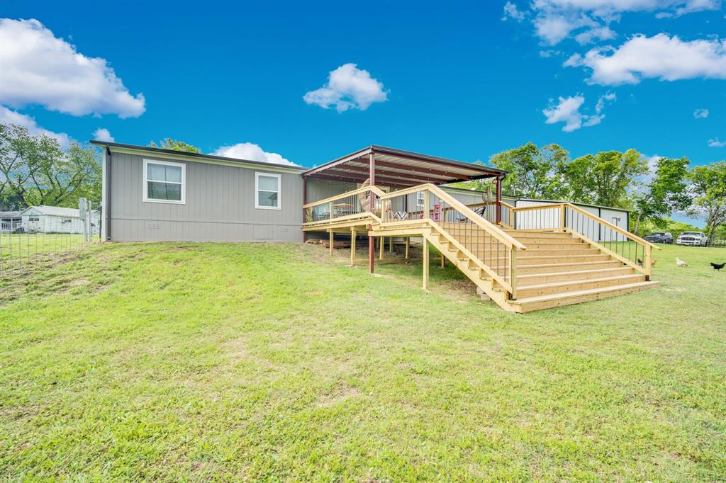 370 Parker Road Palmer, TX 75152 - Photo 9 of 36