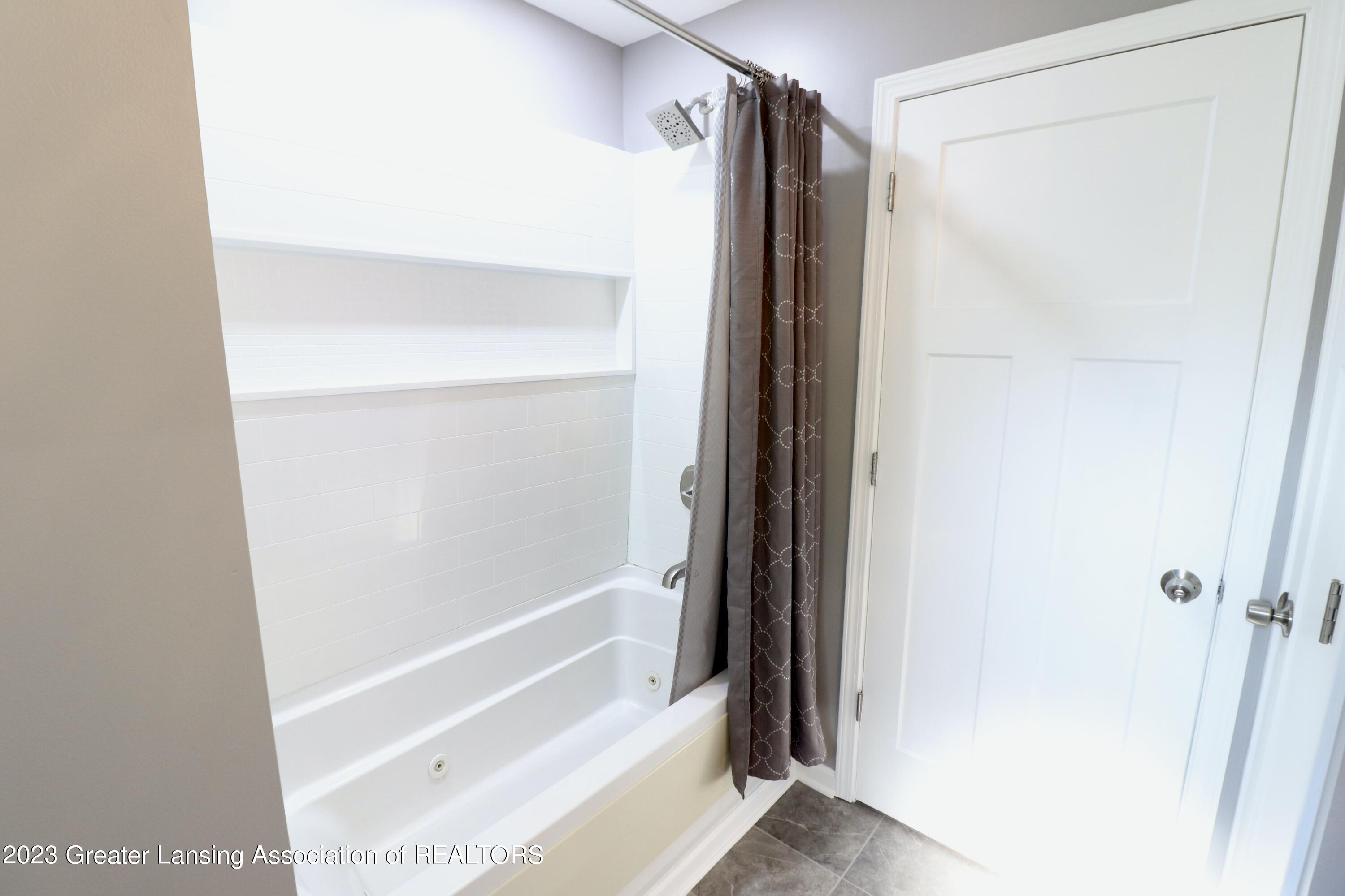 2324 Raby Road East Lansing, MI 48823 - Photo 31 of 34 67343BC4-B591-484B-849D-1019C54C9042_1_2