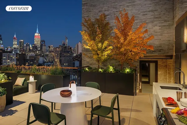 $1,360,000 | 428 West 19th Street, Unit 4D | Chelsea