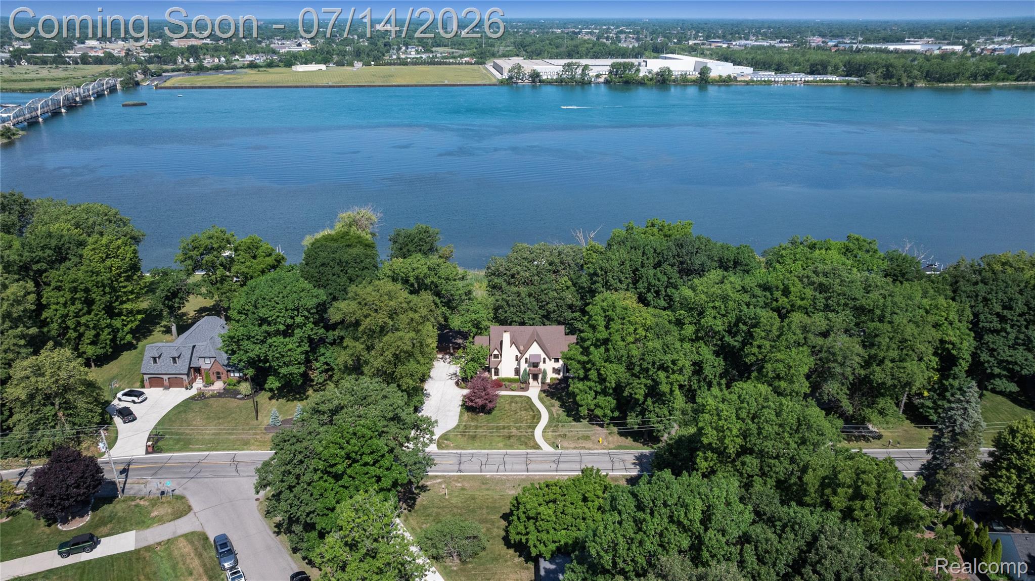 18460 Meridian Road Grosse Ile, MI 48138 - Photo 3 of 50 Aerial view