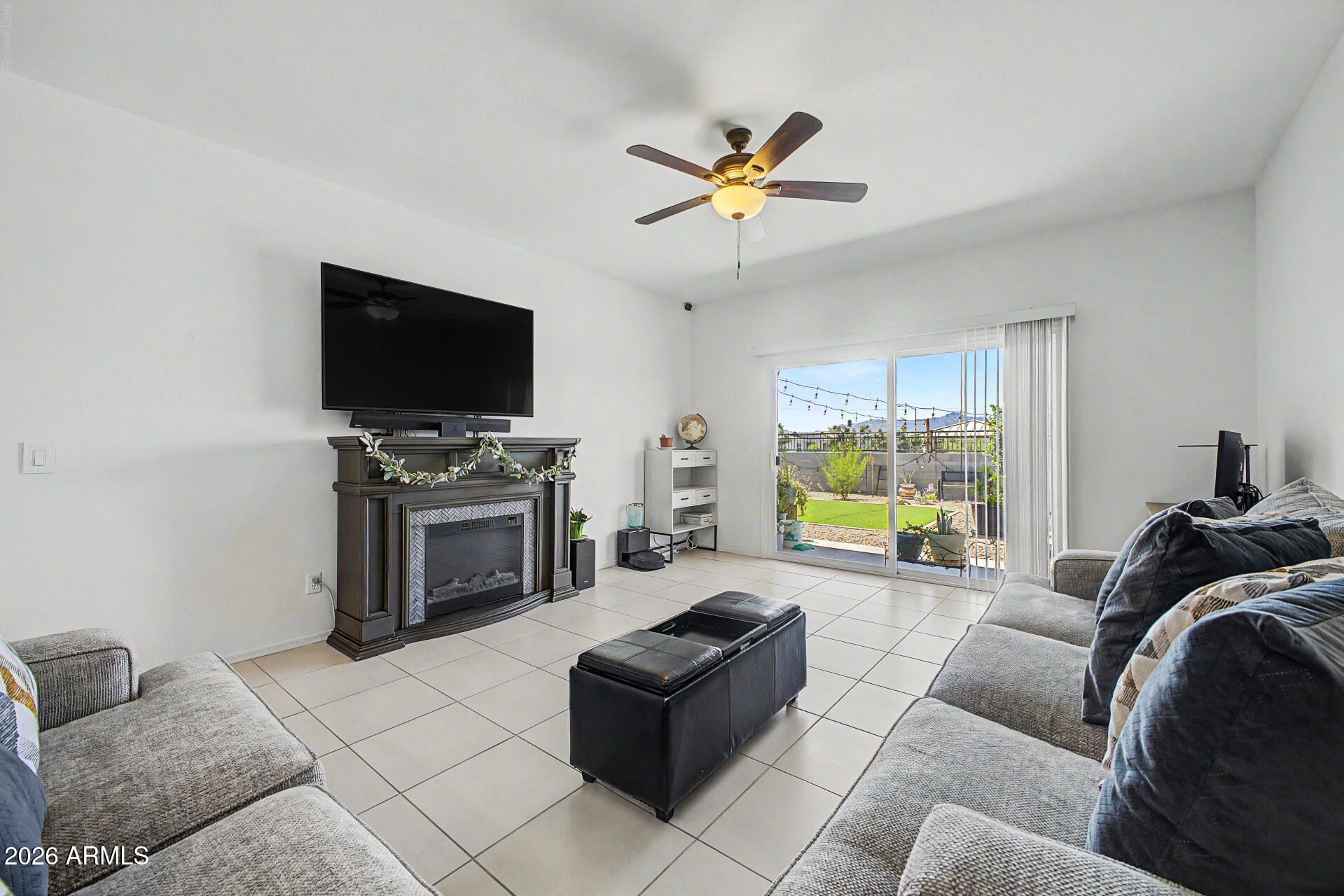10611 West Bloch Road Tolleson, AZ 85353 - Photo 6 of 29