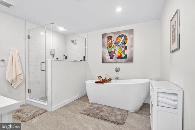 $650,000 | 7019 Pipers Glen Way, Philadelphia, PA 19119