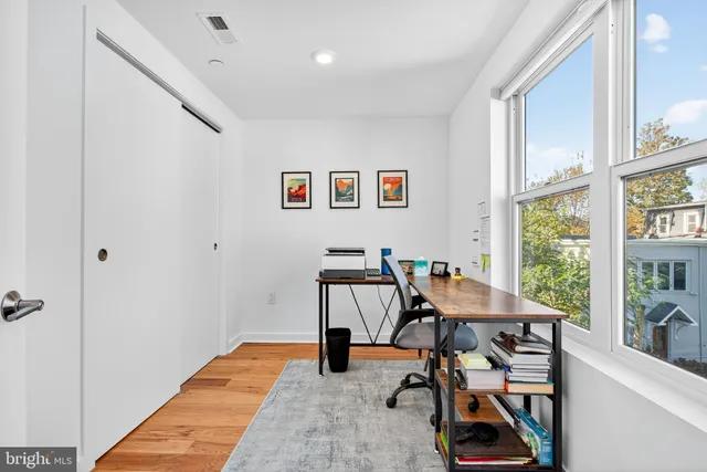 $650,000 | 7019 Pipers Glen Way, Philadelphia, PA 19119