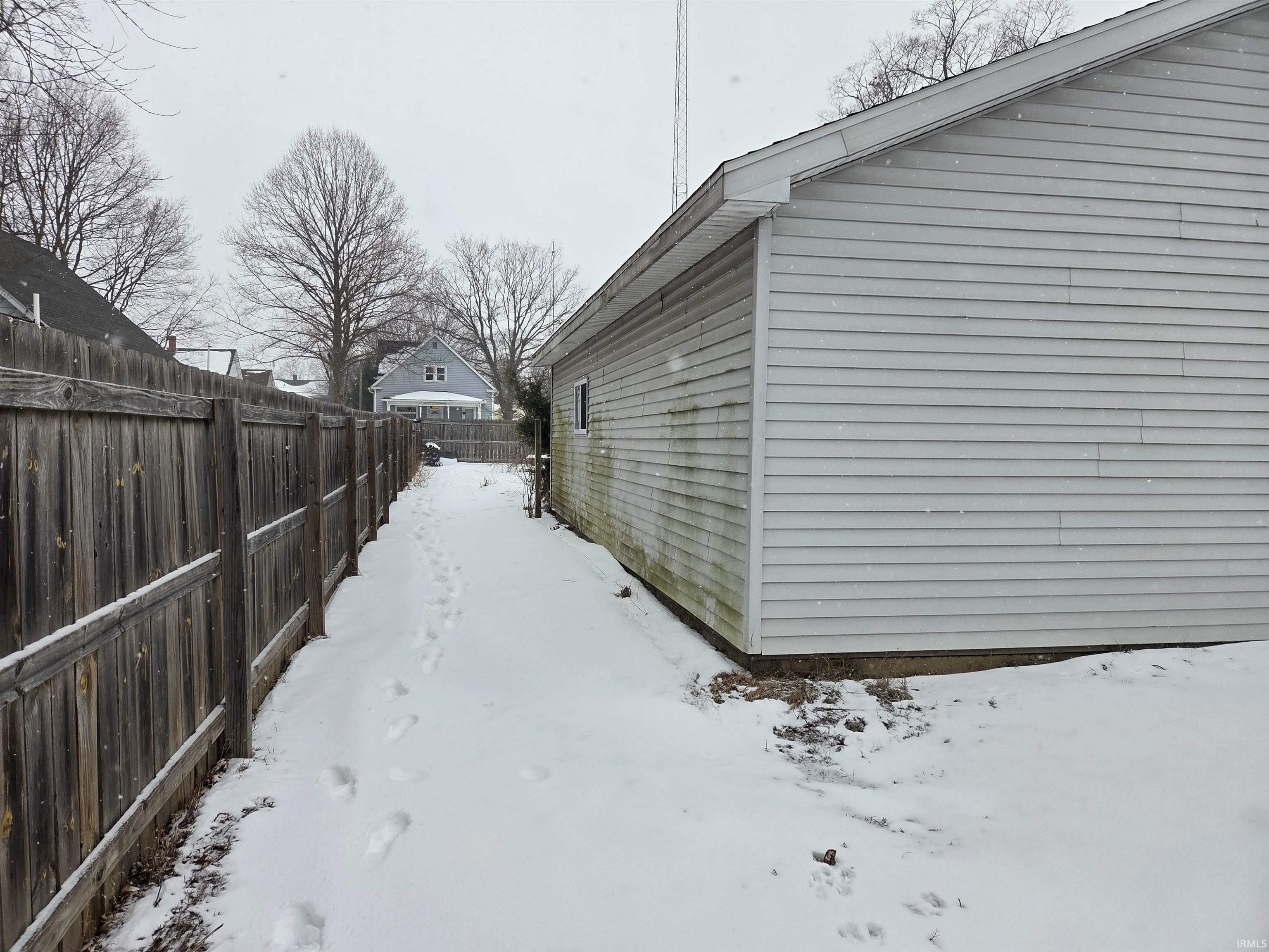 1214 Jefferson Street Rochester, IN 46975 - Photo 16 of 34 Gallery Image 16